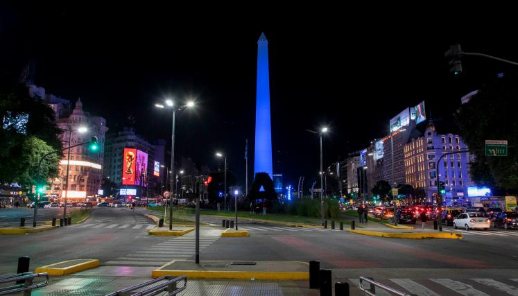 El Obelisco se ilumina de azul para concienciar sobre el&nbsp;autismo
