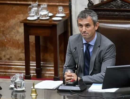 Martín Menem rechazó que Diputados financie con fondos públicos la comitiva a los funerales del&nbsp;Papa