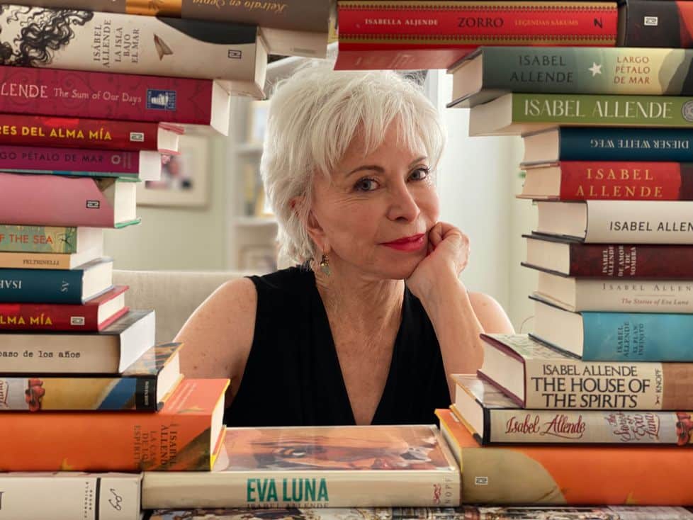 Isabel Allende: “Todo lo que aprendí en el periodismo me sirvió para la&nbsp;literatura”