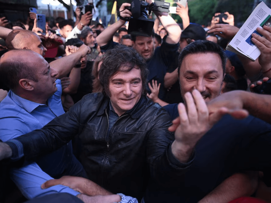 Milei cierra la campaña con visitas a Córdoba y&nbsp;Rosario