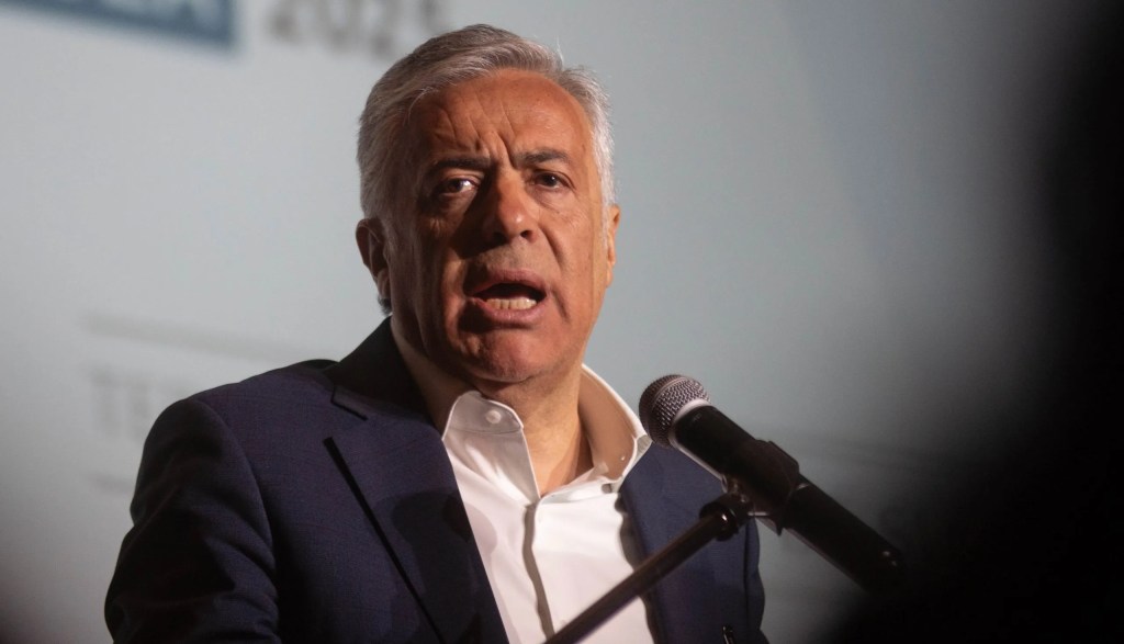 Cuestionan a Alfredo Cornejo por destinar fondos a trolls en redes en vez de reforzar la seguridad en&nbsp;Mendoza