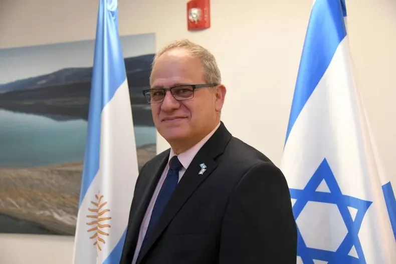 Embajador israelí descarta riesgos inmediatos en el país, pero apunta contra&nbsp;Irán