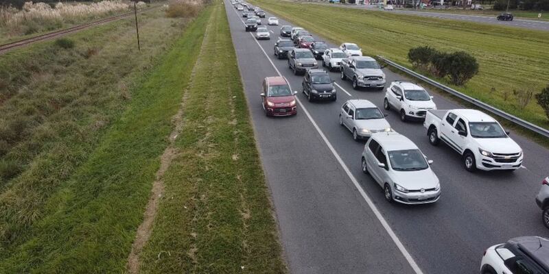 Circular por la banquina, una infracción persistente en rutas y&nbsp;autopistas