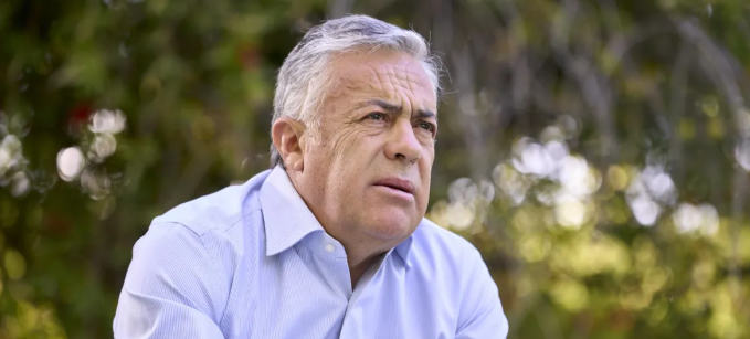 Cornejo declaró que, a pesar de tener leyes aprobadas a su favor, ”no es fácil sacarles los celulares» tras el streaming de presos en San Felipe