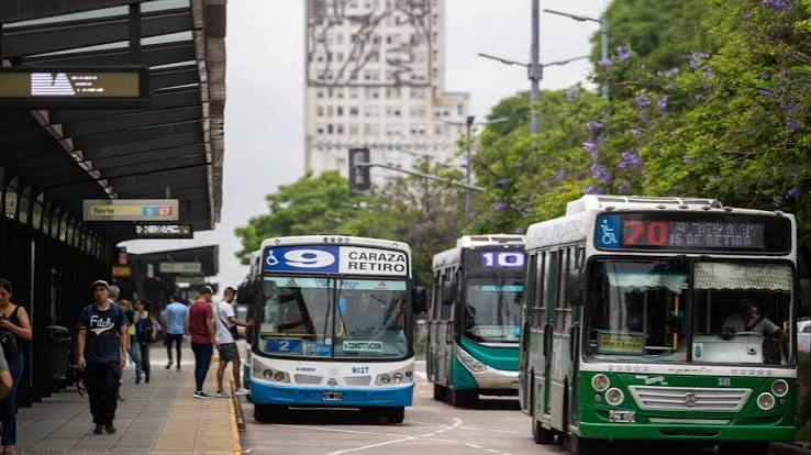 Los mejores colectivos para reemplazar el subte en cada línea de Buenos Aires